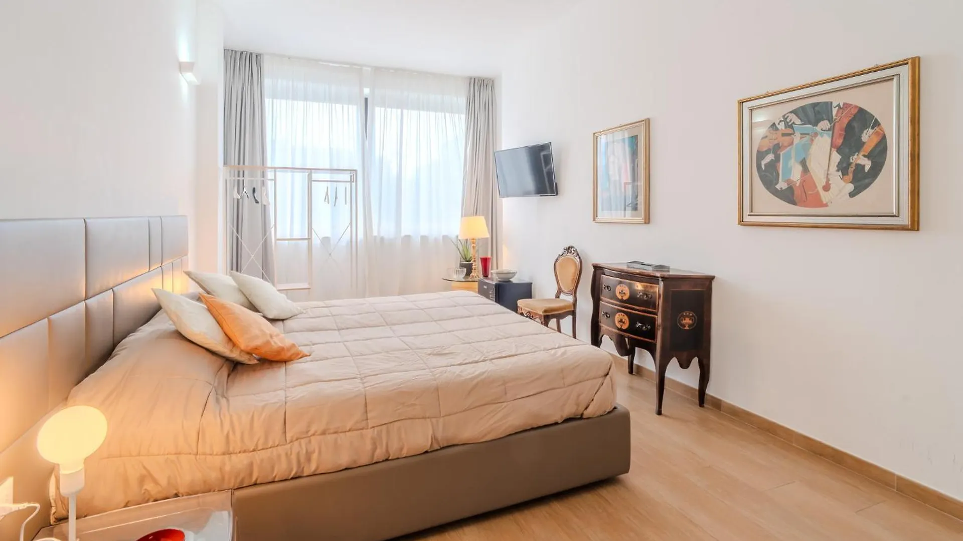 ゲストハウス B&B Charme レッチェ