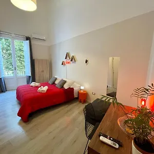  Bed and breakfast 4 Balconi Paladini E